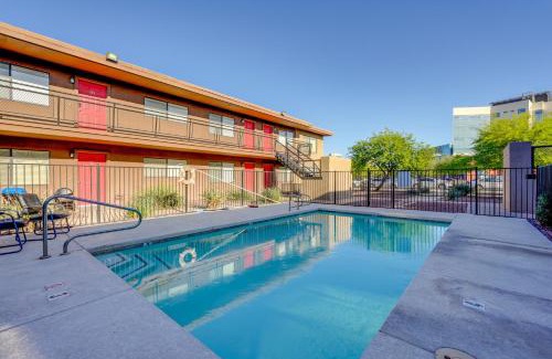Encanto Apartamento | Phoenix Apartment with Pool, 3 Mi to Downtown!