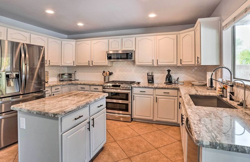 Fireside at Norterra Casa | Phoenix House w/ Fire Pit & Seasonal Hot Tub!