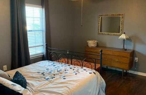 Ono Island Casa | Phoenix Landing - Entire Residential Home