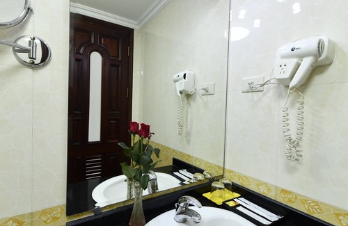 Hang Trong Hotel | Phoenix Legend Hotel