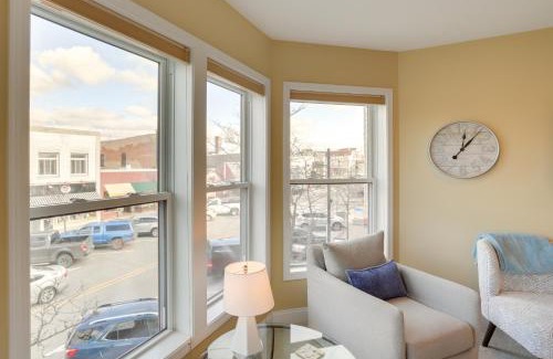 South Haven Apartamento | Phoenix Nest South Haven Condo River View!