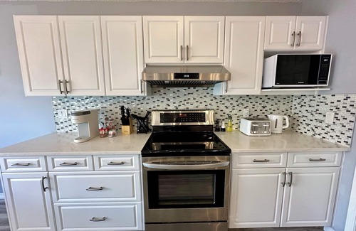 Evanston Casa | Phoenix’s nest - 3BR 4 beds Calgary Home NW