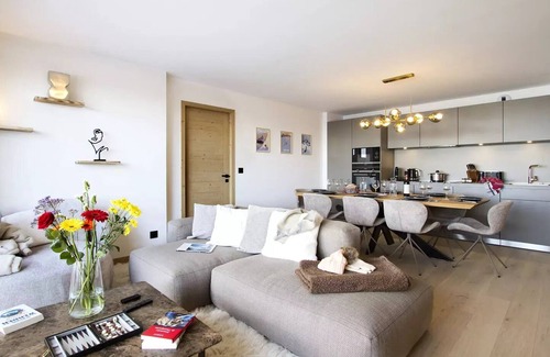 Bergers Apartamento | PHOF02 Schöne helle Wohnung von 80 m2 mit Bergblick
