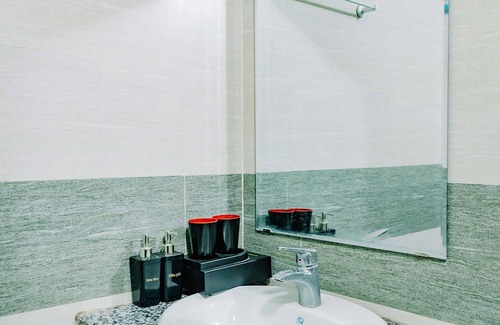 Cat Hai Hotel | Phuong Dong Hotel