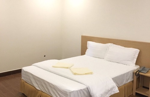 District 9 Hotel | Phuong Ly Ly Hotel