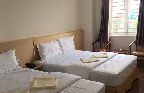 District 9 Hotel | Phuong Ly Ly Hotel