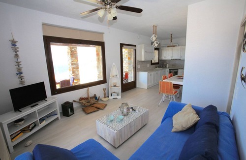 Pisses Apartamento | Pi Beachfront Lux Designer Apt, tranquilo, vistas al mar, en la playa, 2 hab, apoyo