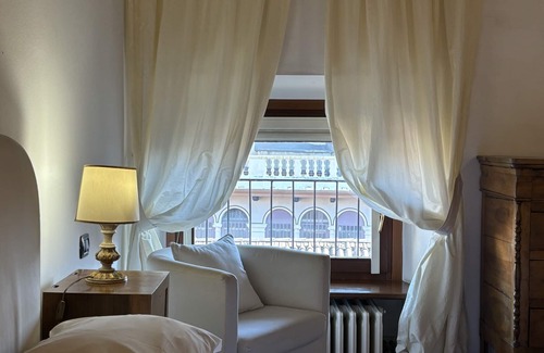 Citta Antica Casa | Piazza Erbe Lodge