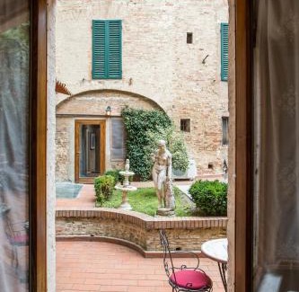 Siena Historical Center Casa | Piazza Paradiso Accommodation