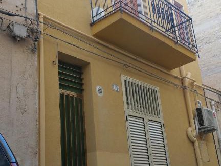 Alcamo Historic Center Apartamento | Piazza Repubblica appartament