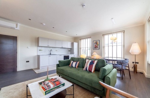 St. Johns Wood Apartamento | Picasso Serviced Apartment, Brand New, London
