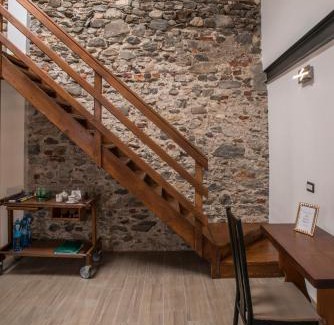 Arona Apartamento | PICCOLA VILLA nel Centro Storico