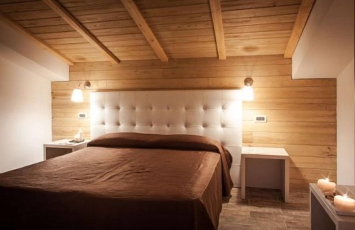 Abbadia San Salvatore Hotel | Piccolo Hotel Aurora