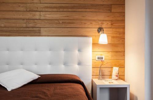Abbadia San Salvatore Hotel | Piccolo Hotel Aurora