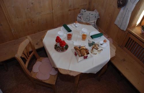 San Candido Hotel | Piccolohotel Tempele Garni