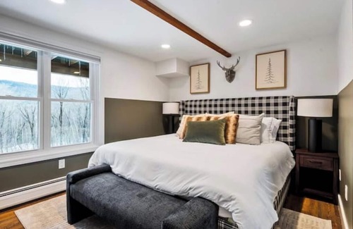 Bartlett Cabina | Pickering Lodge - Mtn View, Game Room, Hot Tub