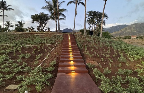 Downtown Lahaina Casa | Casa y cabaña / 6br 4. 5ba / Infinity Edge Pool / Hot Tub / Vistas increíbles