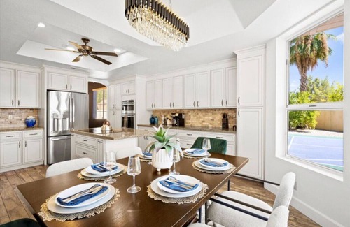 Mesa Casa | Pickleball, Heated Pool, Spa, Arcade, Pool Table