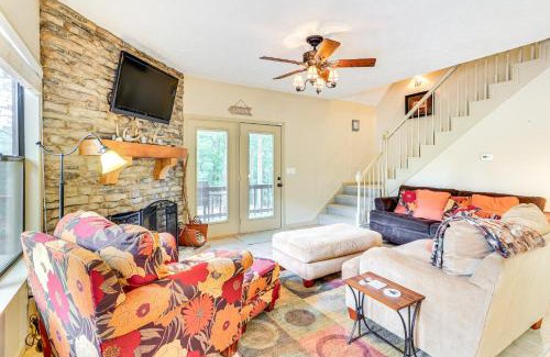 Iuka Casa | Pickwick Lake Cabin with Private Marina Access