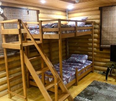 Serednye Apartamento | Picnic Park