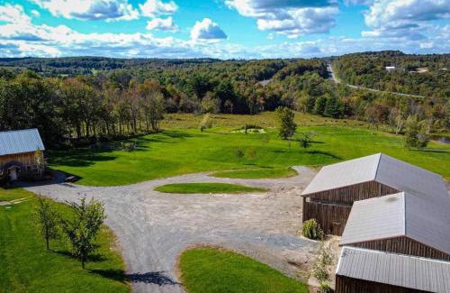 Sterling Casa | Picture Worthy Cabin with Hot Tub on 10 Private Acres