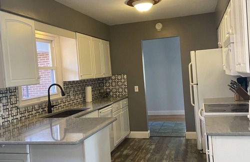 Whitehall Casa | picturesque Lake Michigan retreat-Lake front with private beach!