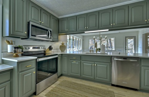 Blairsville Cabaña | Picturesque Point on Beautiful Lake Nottely