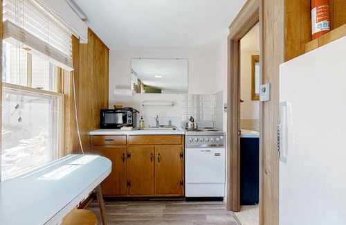 Alton Bay Cabaña | Picturesque studio in bay-front locale just steps to water w/WiFi & kitchenette