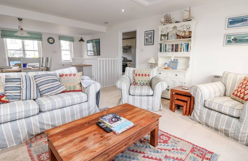 St. Mawes Cabaña | Pier Cottage, ST MAWES