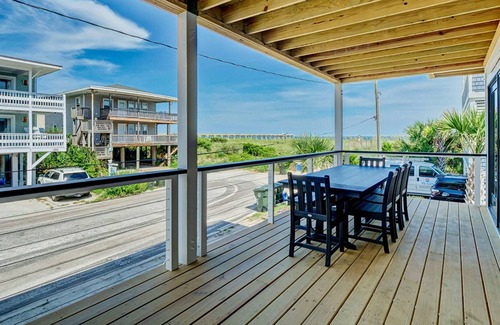 Wrightsville Beach Casa | Pier Haven by Sea Scape Properties