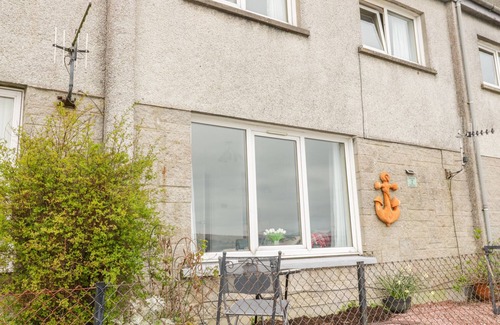 Kilmun Cabaña | PIER VIEW, pet friendly, country holiday cottage in Dunoon