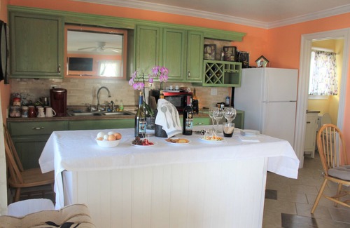 Colington Cama Y Desayuno | Pierhouse Bed & Breakfast