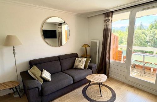 Bergers Apartamento | Pierre et Vacances Les Bergers au Pied des pistes & Piscine -Sauna & Balcon Sud