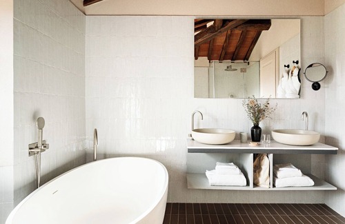 Radda in Chianti Hotel | Pieve Aldina - Fontenille Collection