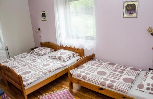 Badacsonyors Cama Y Desayuno | Pigál Panzió