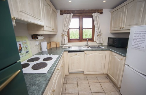 Bradford-on-Avon Cabaña | Two Bedroomed-Rural-Baño Privado-Vista al Jardín