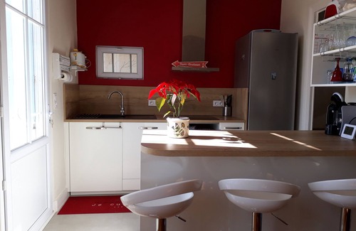 Pontaillac Villa | PIGEONNIER BEACH 5 'A PIE; PLAYA DE PONTAILLAC 8 'a pie