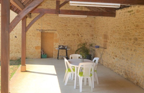 Anglars-Nozac Casa | Pigeonnier in Gourdon between Sarlat and Rocamadour Pkg, Terrace, 4km from a lake