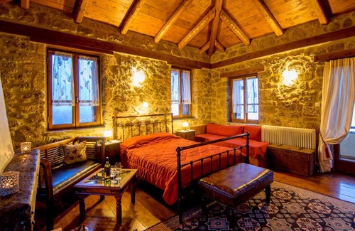 Mesaia Trikala Hotel | Pigi Tarlampa Hotel
