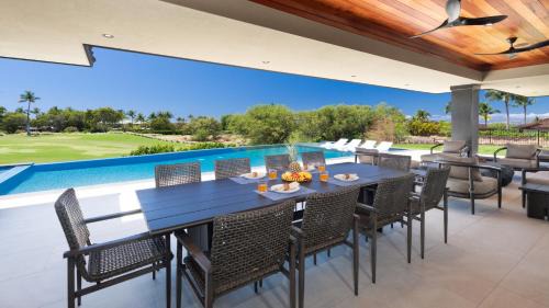 Kamuela Casa | ❤PiH❤ Hawaiian Elegance Short walk to best beaches Heated Lap Pool Spa