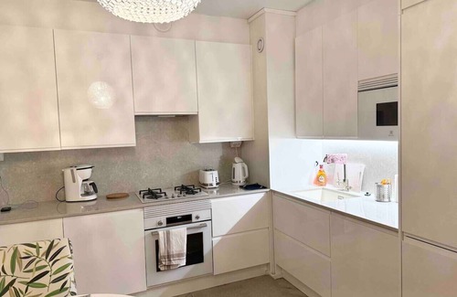Koillinen District Apartamento | Pihlajisto 7th floor with view, free parking