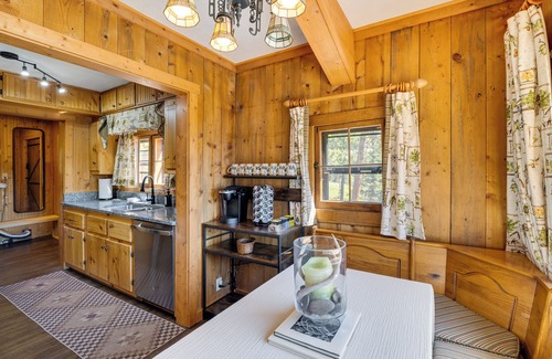 Divide Cabina | Pike National Forest Access: Secluded Divide Cabin