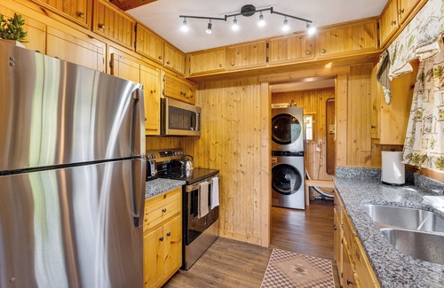 Divide Cabina | Pike National Forest Access: Secluded Divide Cabin