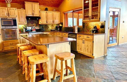 Woodland Park Casa | Phenomenal Vista de Pikes Peak En Amplio Mountain Lodge