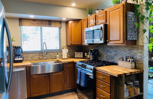 Northeast Colorado Springs Casa | Ideal para familias, cerca de muchas actividades, acogedor