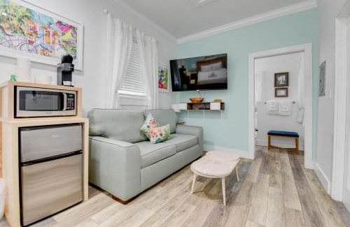 Historic Seaport Apartamento | Pilar Cottage - Harbor Walk Hideaways