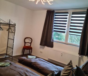 Madfeld Apartamento | Pilgrims "Hermine" Fewo mit 3 Schlafzimmern, Balkon, fast Internet