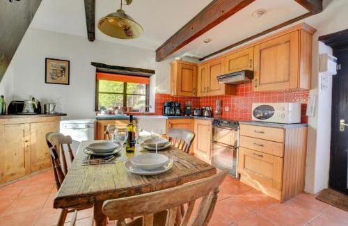 Bacton Casa | Pilgrims Progress