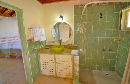 Long Bay Cabina | Pimento Lodge Resort