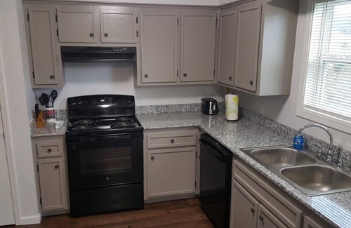 Springdale Condominio | Pin Oak Place